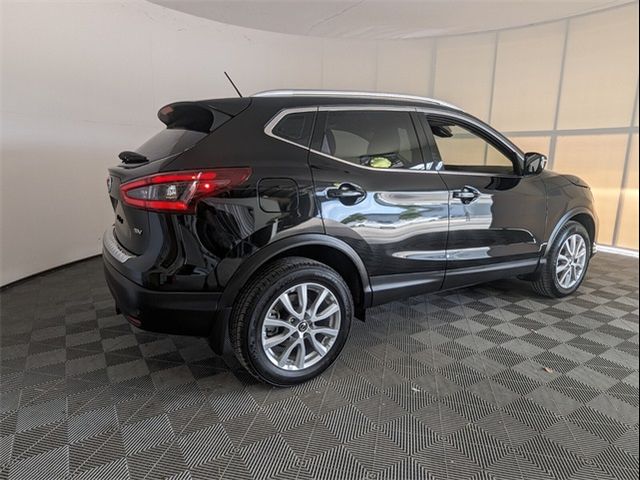 2021 Nissan Rogue Sport SV