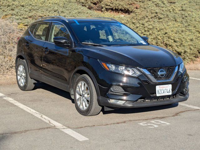 2021 Nissan Rogue Sport SV