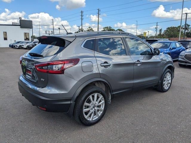 2021 Nissan Rogue Sport SV