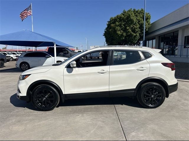 2021 Nissan Rogue Sport SV