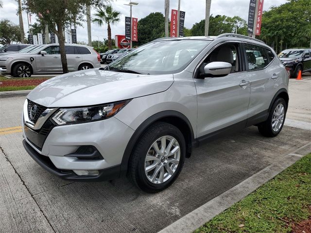 2021 Nissan Rogue Sport SV