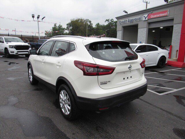 2021 Nissan Rogue Sport SV