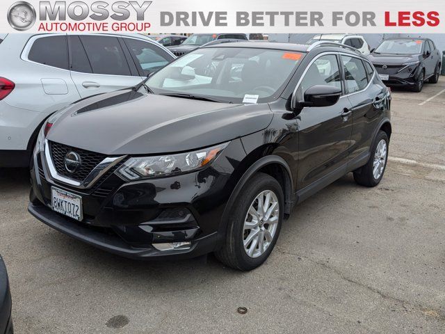 2021 Nissan Rogue Sport SV