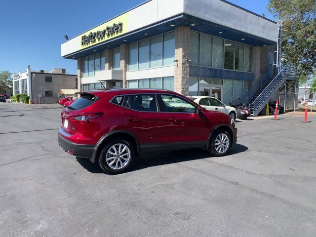 2021 Nissan Rogue Sport SV