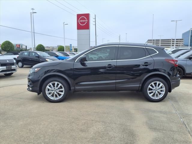 2021 Nissan Rogue Sport SV