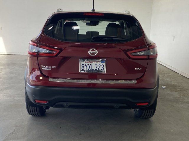 2021 Nissan Rogue Sport SV