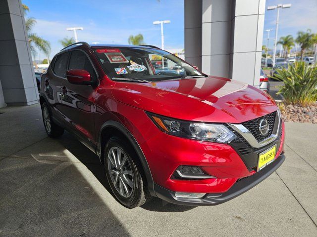 2021 Nissan Rogue Sport SV