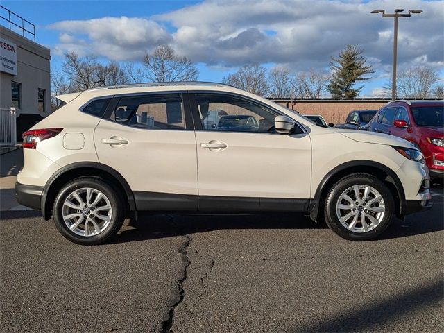 2021 Nissan Rogue Sport SV