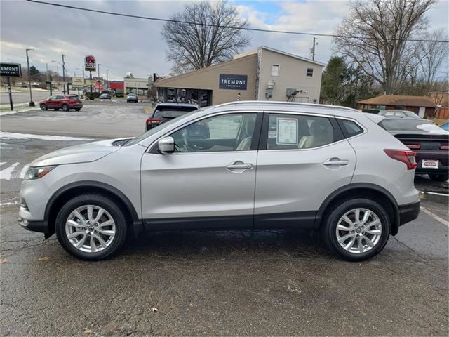 2021 Nissan Rogue Sport SV