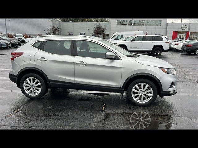 2021 Nissan Rogue Sport SV