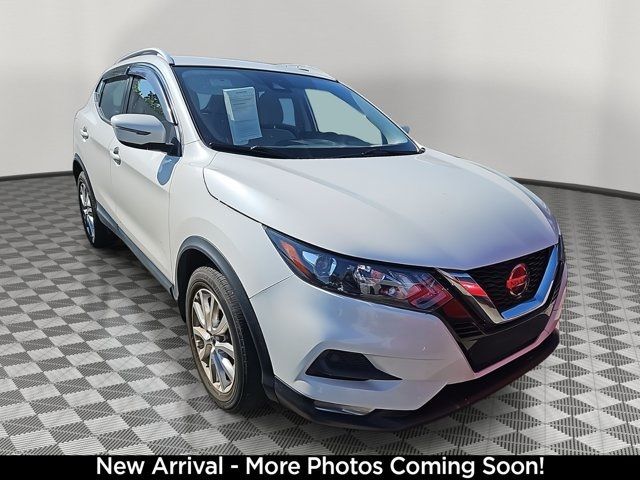 2021 Nissan Rogue Sport SV