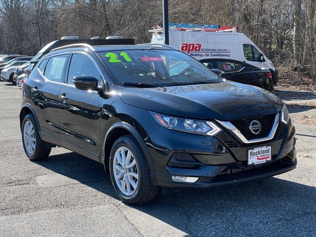 2021 Nissan Rogue Sport SV