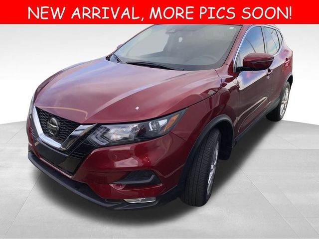 2021 Nissan Rogue Sport SV