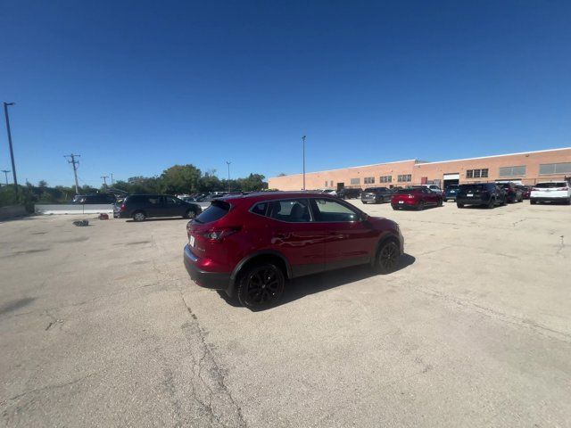 2021 Nissan Rogue Sport SV