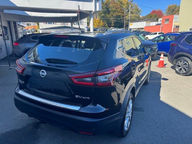 2021 Nissan Rogue Sport SV