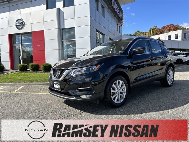 2021 Nissan Rogue Sport SV