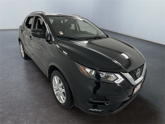 2021 Nissan Rogue Sport SV