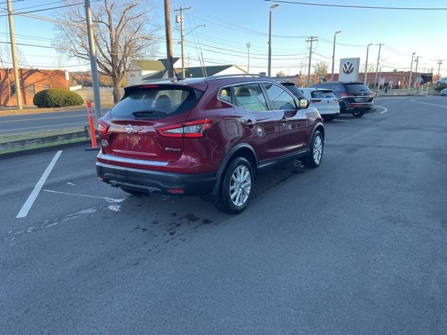 2021 Nissan Rogue Sport SV