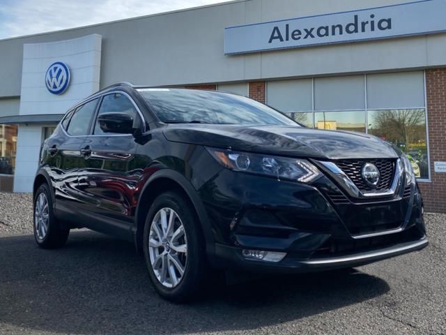 2021 Nissan Rogue Sport SV