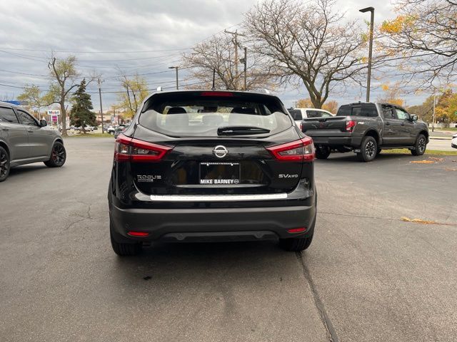 2021 Nissan Rogue Sport SV