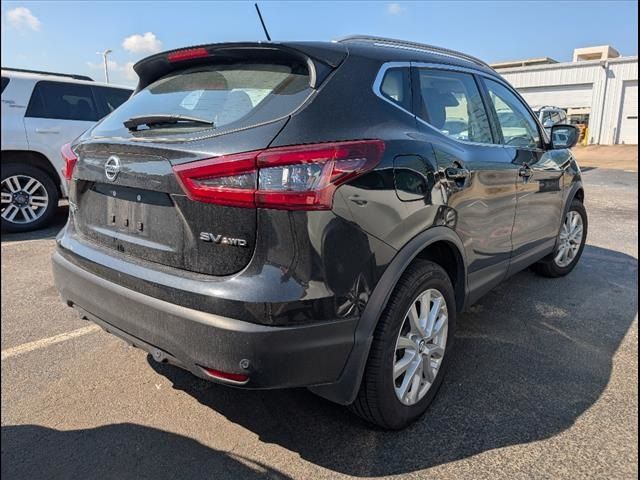 2021 Nissan Rogue Sport SV