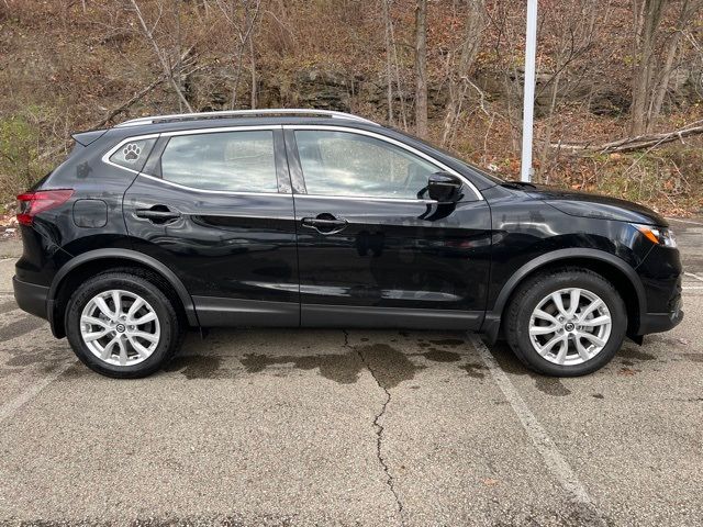 2021 Nissan Rogue Sport SV