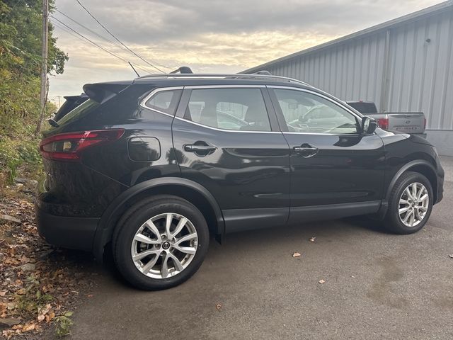 2021 Nissan Rogue Sport SV