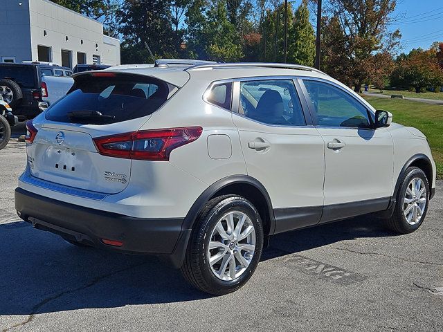 2021 Nissan Rogue Sport SV