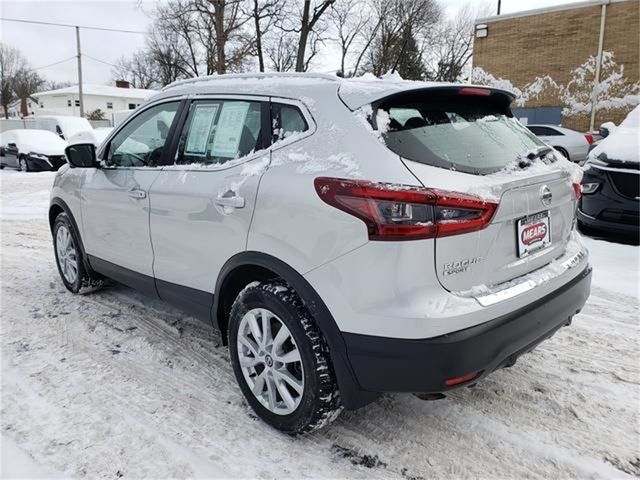 2021 Nissan Rogue Sport SV