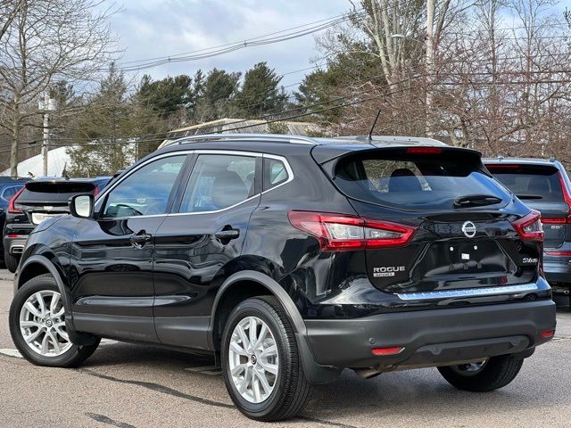 2021 Nissan Rogue Sport SV