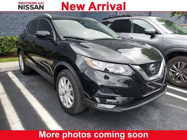 2021 Nissan Rogue Sport SV