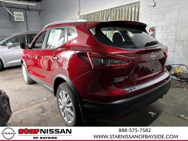 2021 Nissan Rogue Sport SV