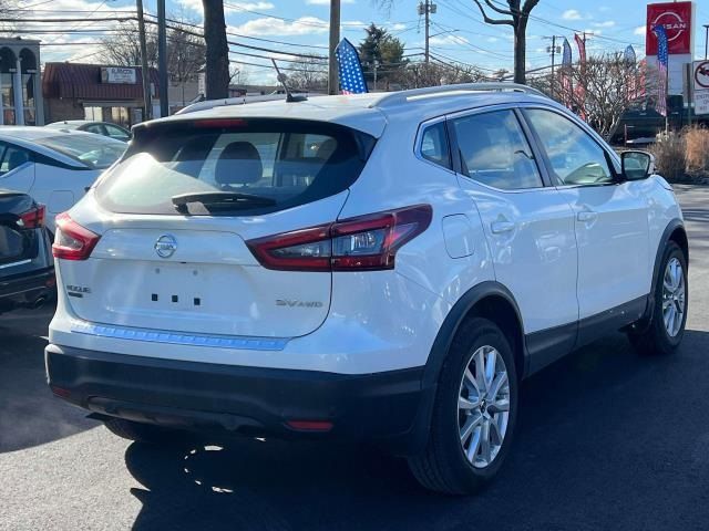 2021 Nissan Rogue Sport SV