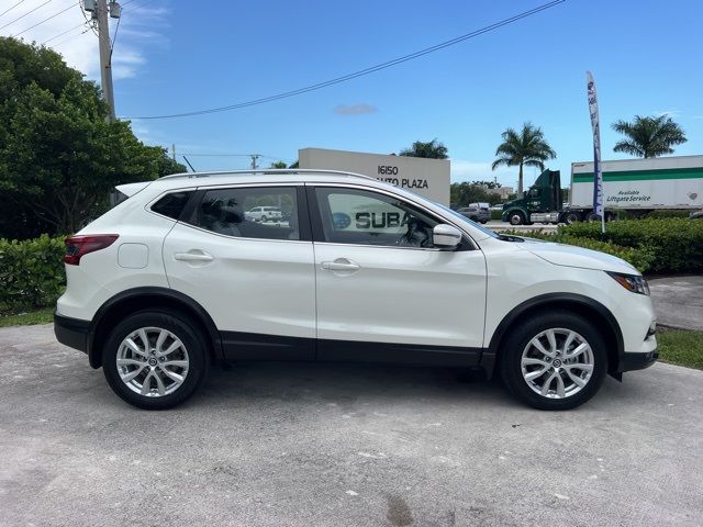 2021 Nissan Rogue Sport SV