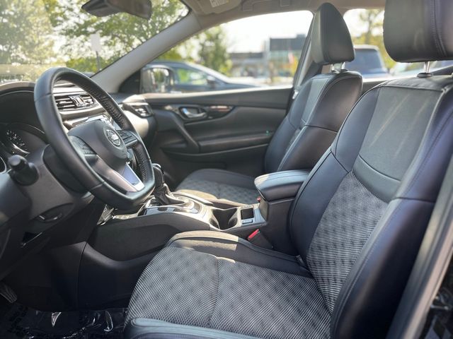 2021 Nissan Rogue Sport SV