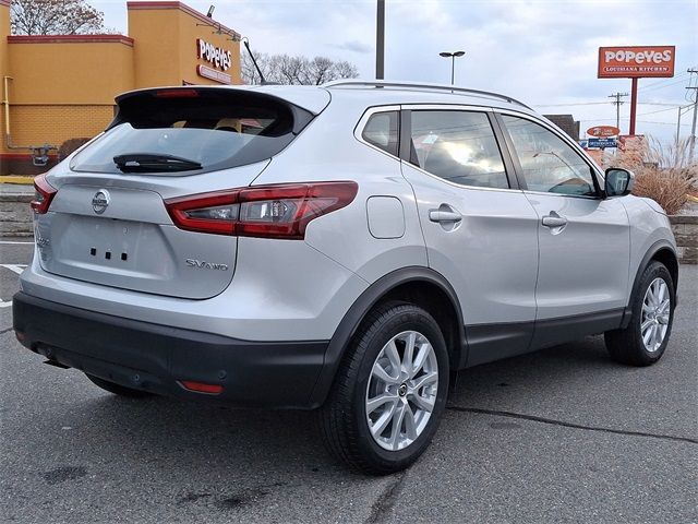 2021 Nissan Rogue Sport SV