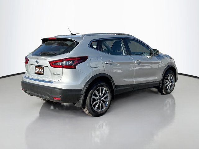 2021 Nissan Rogue Sport SV