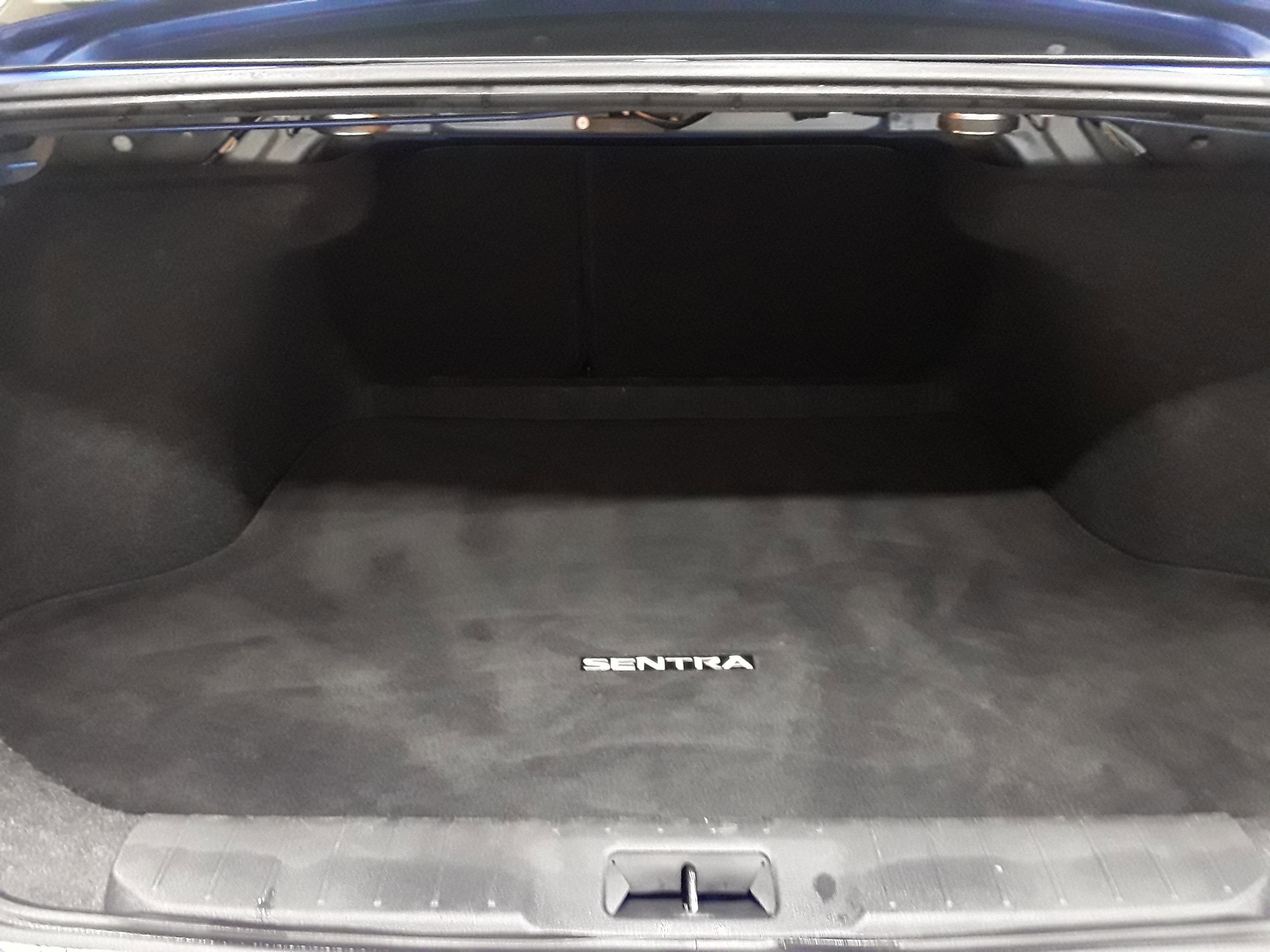 Vehicle image 5 of 22