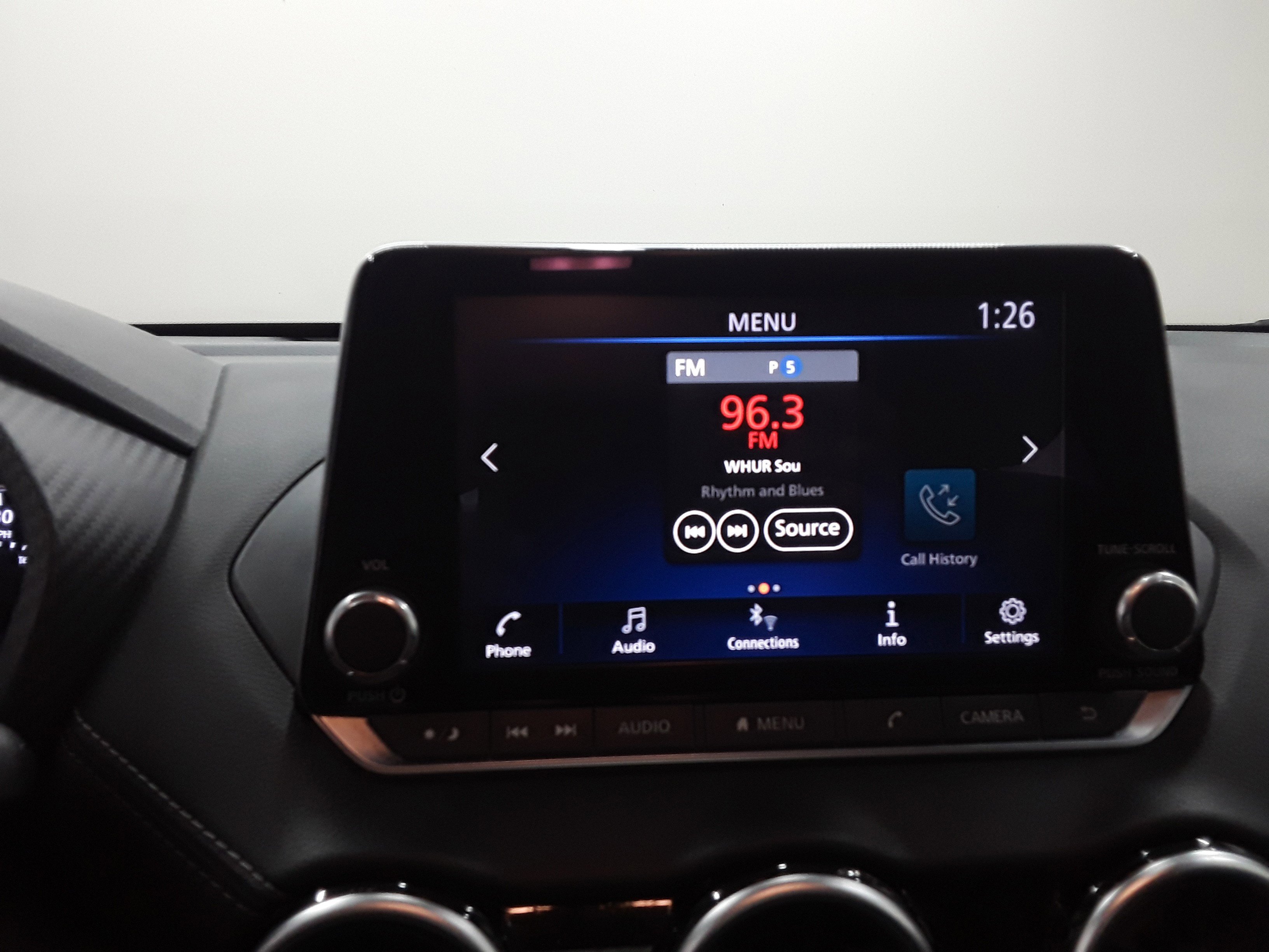 Vehicle image 12 of 22