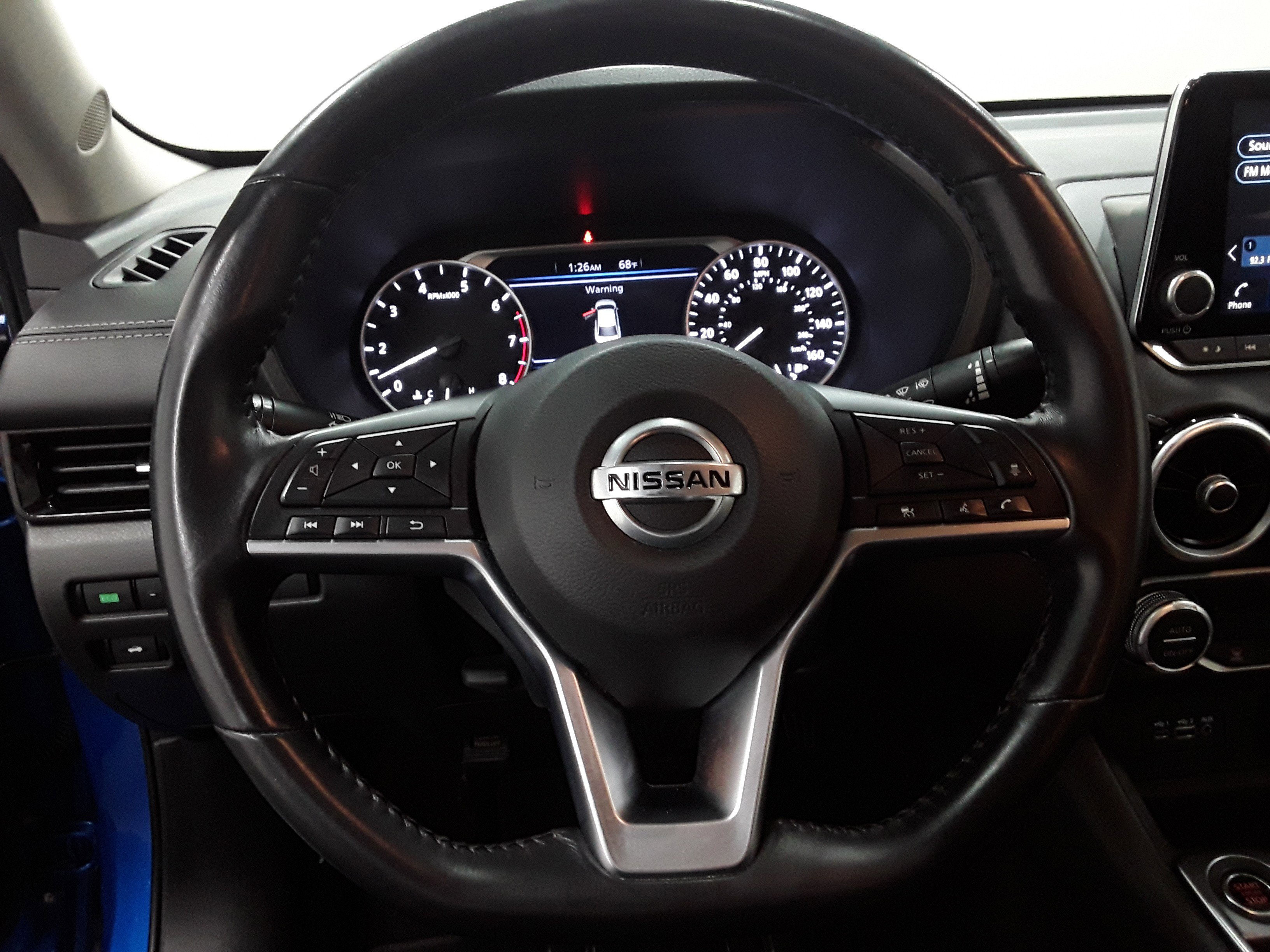 Vehicle image 10 of 22