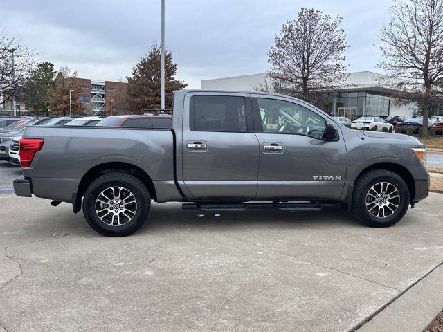 2021 Nissan Titan SV