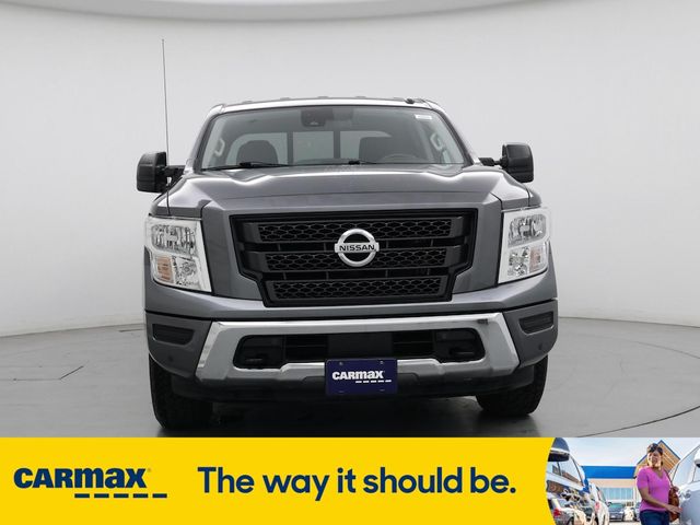 2021 Nissan Titan SV