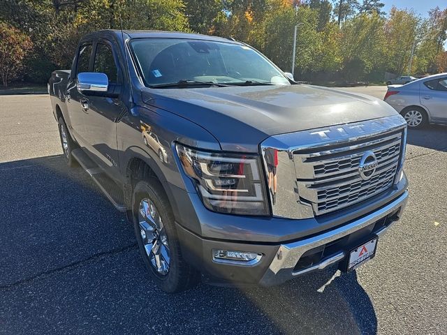 2021 Nissan Titan SL