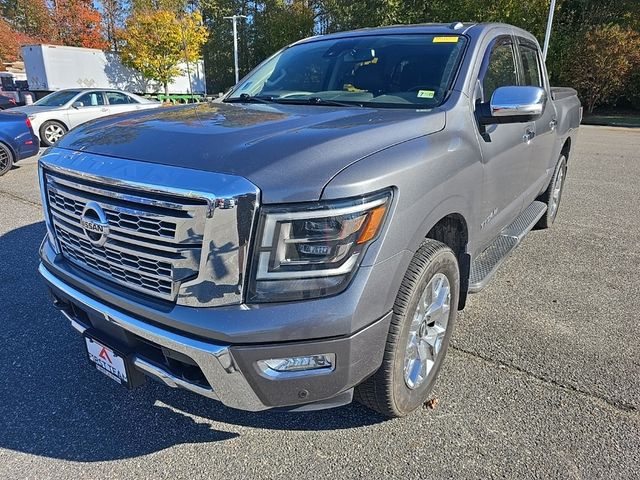 2021 Nissan Titan SL