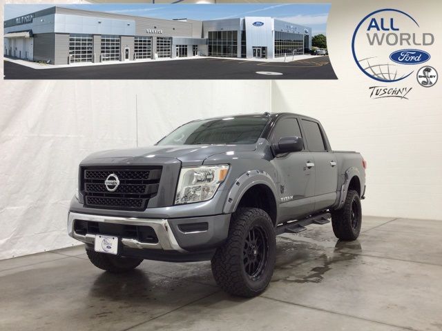 2021 Nissan Titan SV