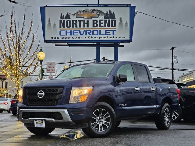 2021 Nissan Titan SV