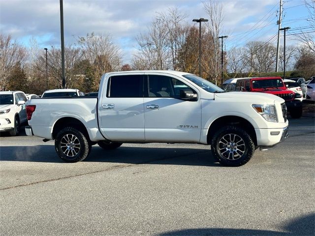 2021 Nissan Titan SV