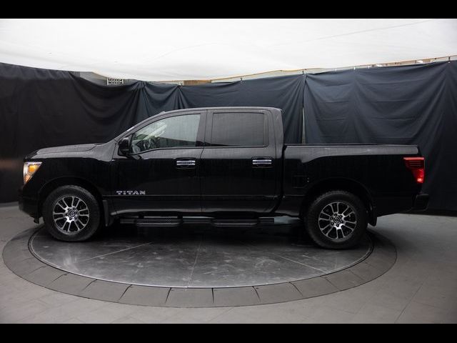 2021 Nissan Titan SV