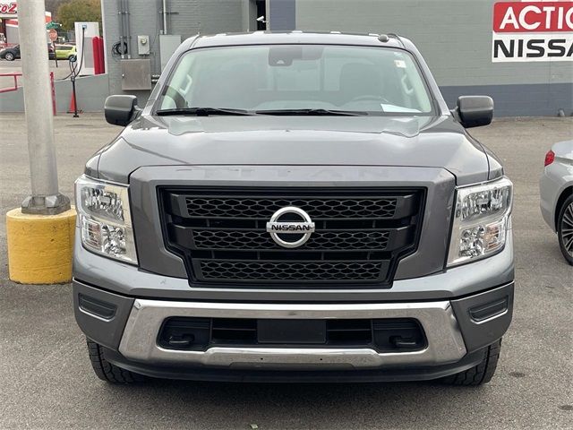 2021 Nissan Titan SV