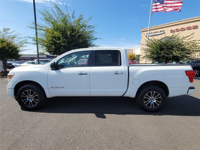 2021 Nissan Titan SV